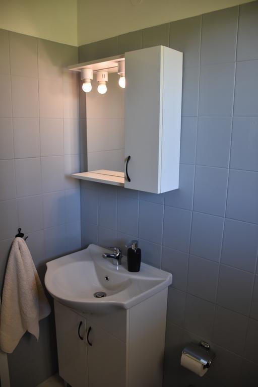 Hotel Studio Kostas Asprogerakata Esterno foto